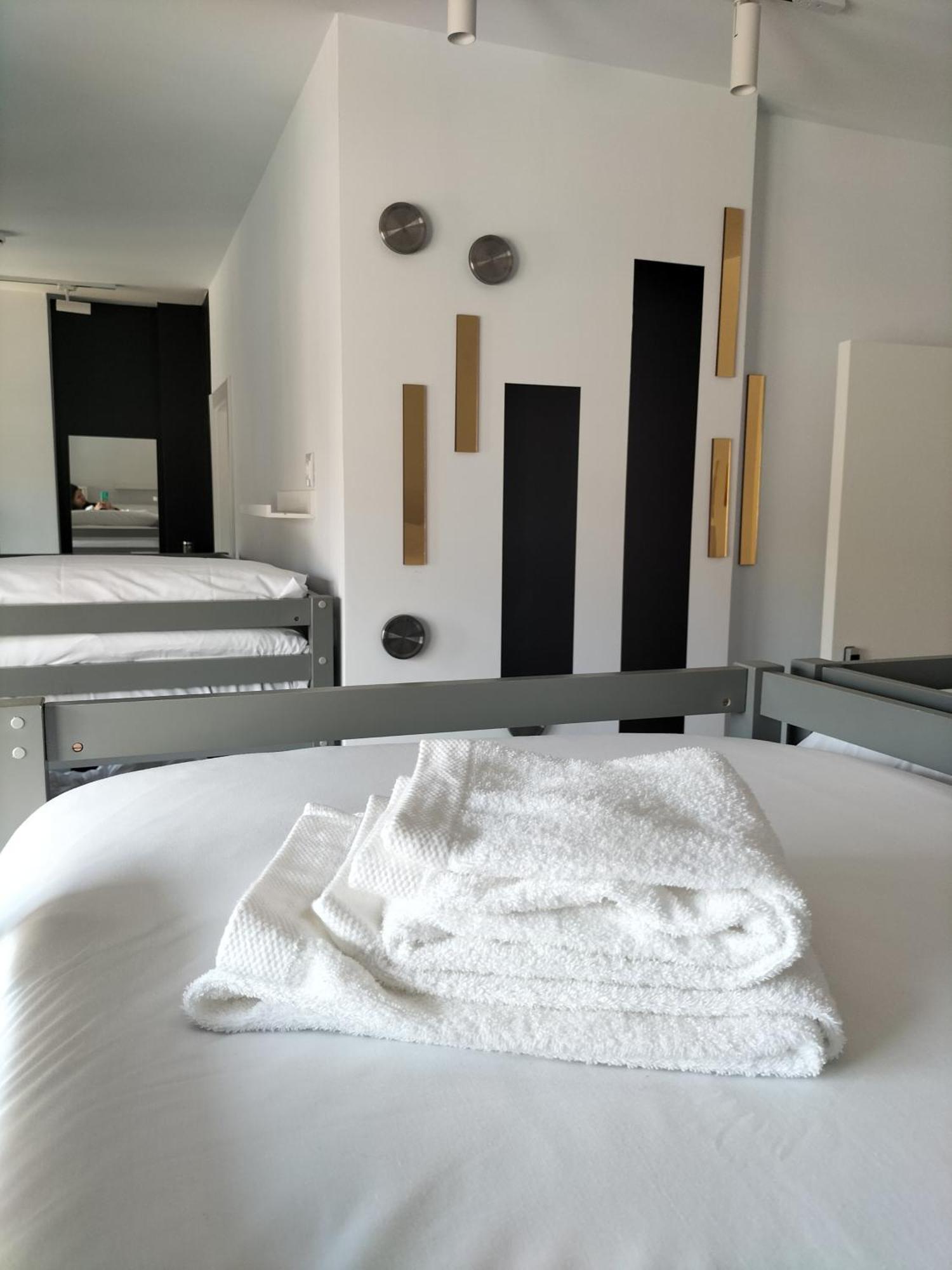 Hostel Alicante A-Cero Living エクステリア 写真